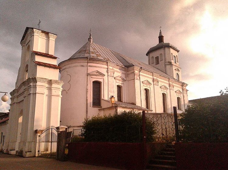Комлпекс былога кляштара бернардзінак